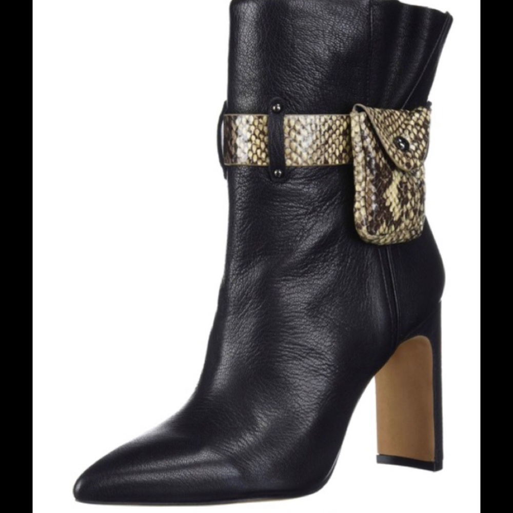 New Jessica Simpson black snakeskin pouch boot